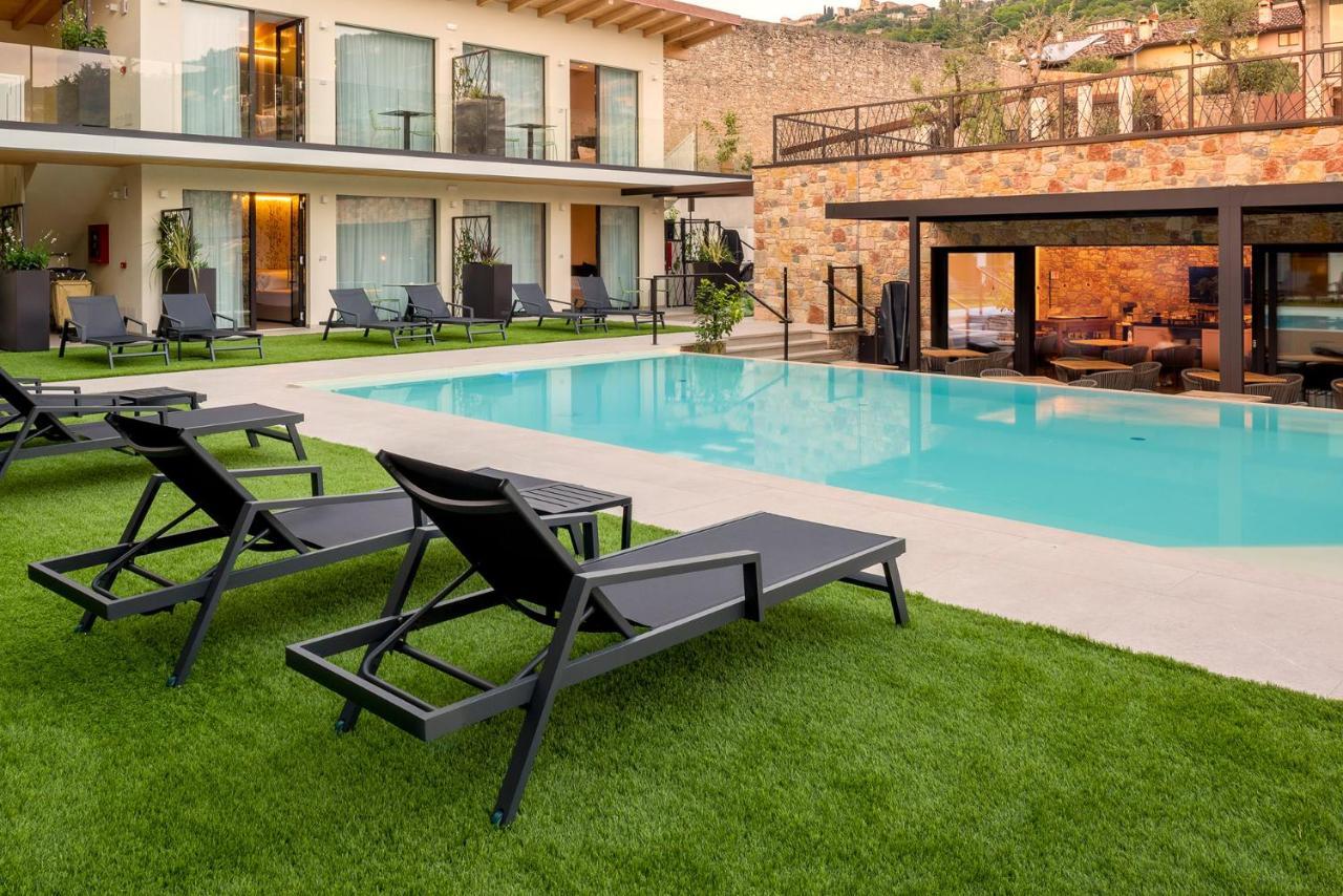 Relais Limonaia - Suites & Garden Spa トッリ・デル・ベーナコ エクステリア 写真