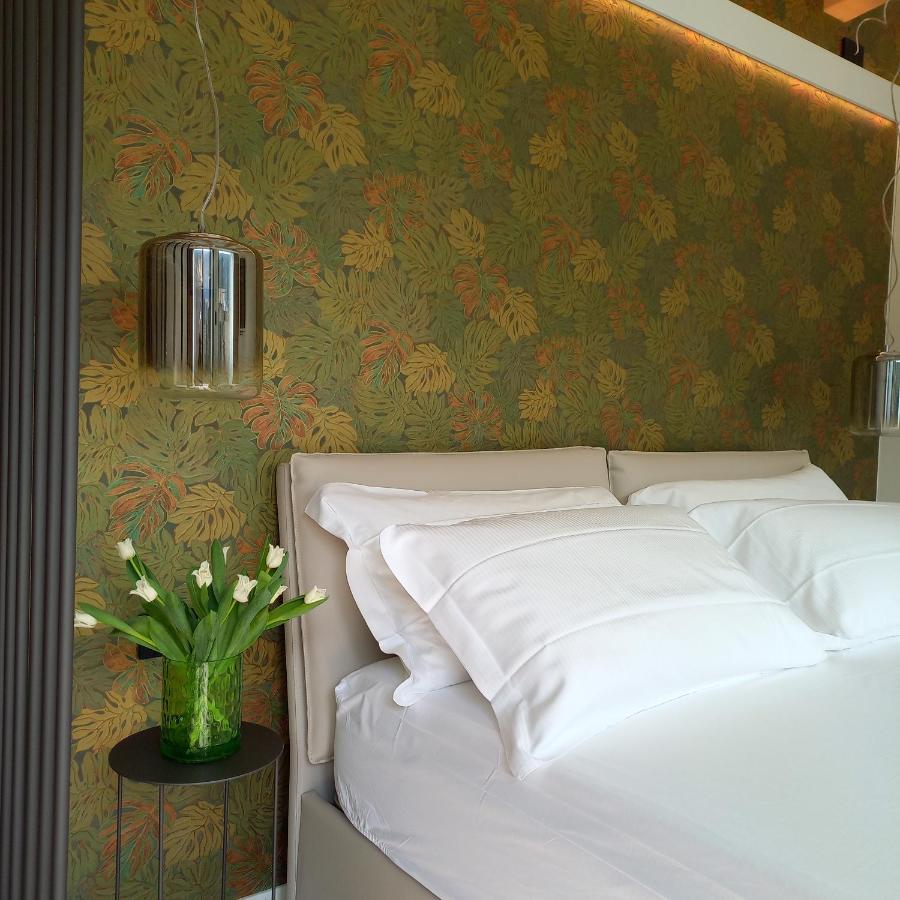 Relais Limonaia - Suites & Garden Spa トッリ・デル・ベーナコ エクステリア 写真