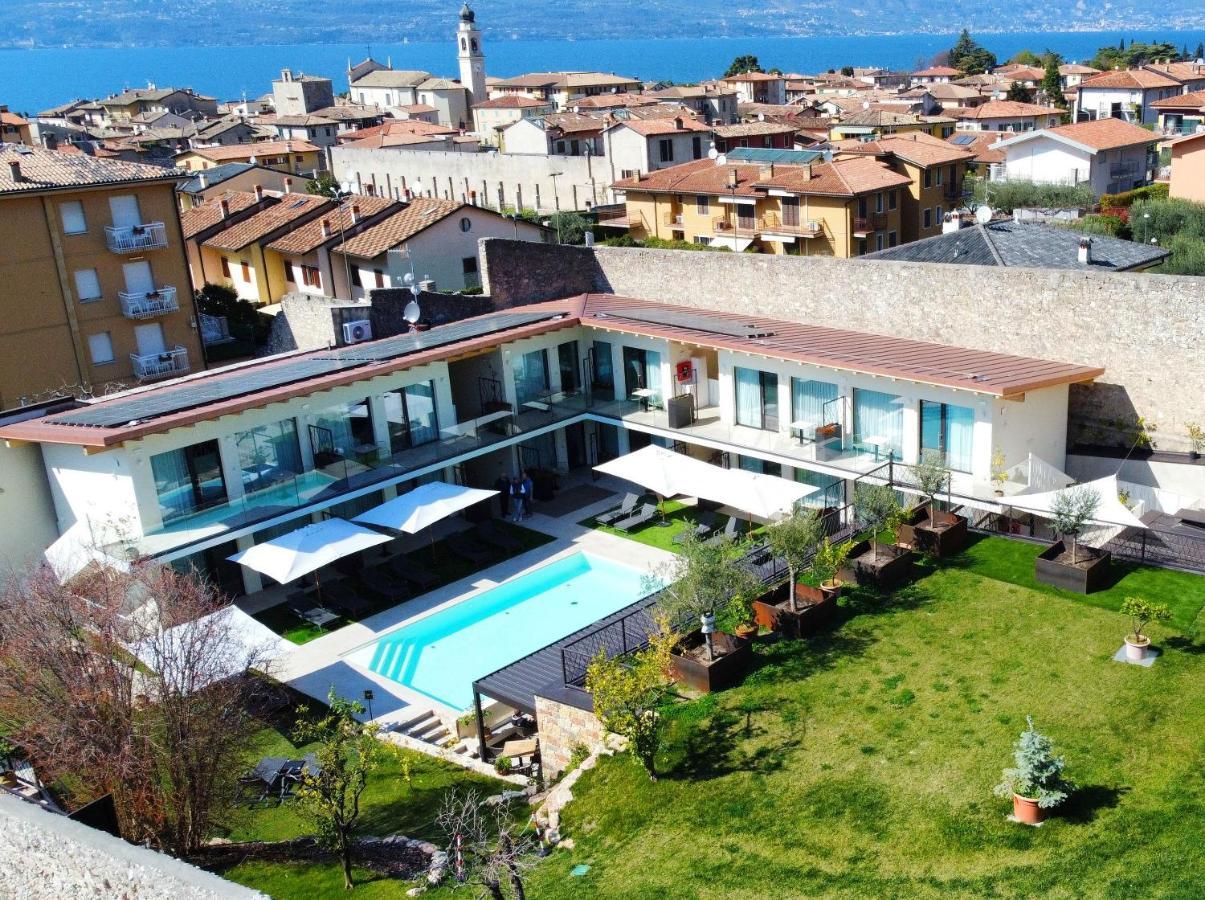 Relais Limonaia - Suites & Garden Spa トッリ・デル・ベーナコ エクステリア 写真