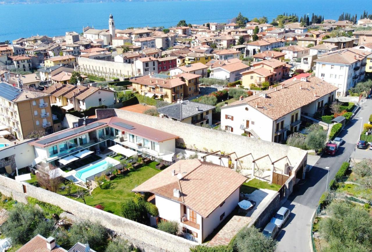 Relais Limonaia - Suites & Garden Spa トッリ・デル・ベーナコ エクステリア 写真